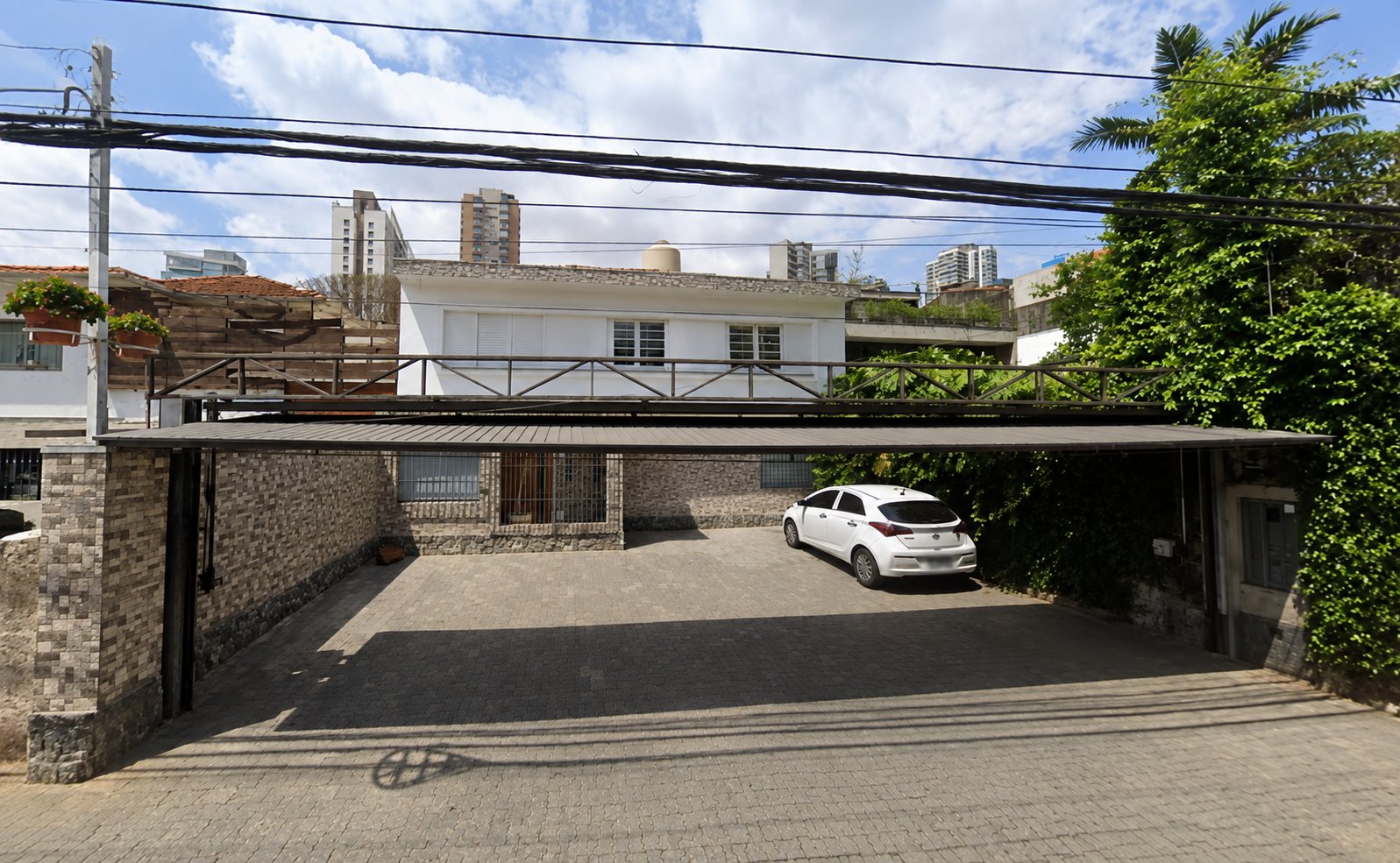 Fachada da Biliclin, clínica odontológica no Brooklin, São Paulo - SP